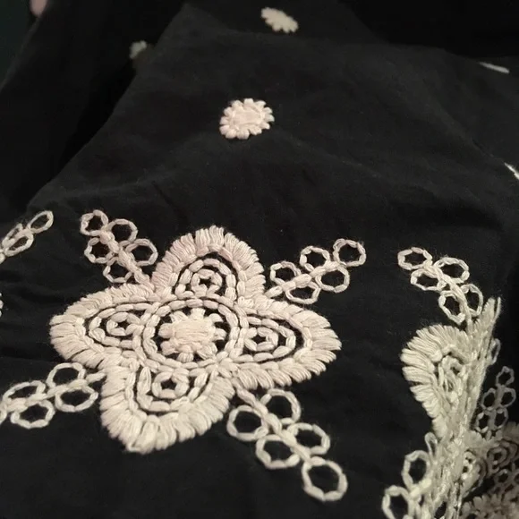 COPY - Black Dress with Embroidered Flowers - Picture 4 of 5